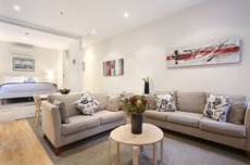 Melbourne accommodation: StayCentral Marigold on Collins