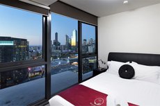 Melbourne accommodation: Luxury Apartments by Royal Stays