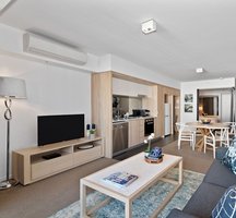 Brisbane accommodation: One Oak 693i