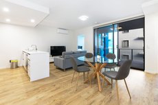 Brisbane accommodation: SoFun Apartment on Manning Street