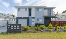 Newcastle accommodation: Wallsend on Longworth