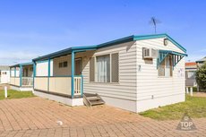 Adelaide accommodation: Moana Beach Tourist Park
