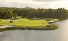 Noosa Heads accommodation: Noosa Springs Golf & Spa Resort