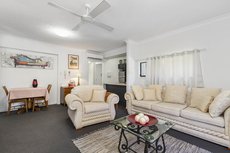 Townsville accommodation: Boutique Apartments Beach Location