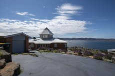 Hobart accommodation: Nature & Relax House 37