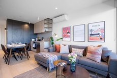 Melbourne accommodation: Comfy sweet home 3Beds@Parkville