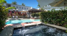 Port Douglas accommodation: Luxury Penthouse 6 BDR 4 5 Bath Twin Rain Showers