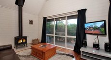 Melbourne accommodation: Two Truffles Cottages