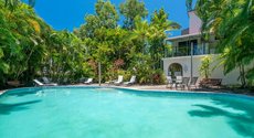 Cairns accommodation: Tranquility Relax Palm Cove