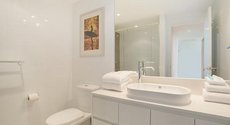 Gold Coast accommodation: Number 1 H Luxury Residence - Netflix WiFi + More