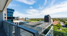 Melbourne accommodation: Fawkner Apartment Bay-view 5
