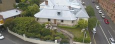 Hobart accommodation: The Lodge on Elizabeth