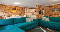 Nelson Bay accommodation: Bay Parklands Unit 69/2 Gowrie Avenue