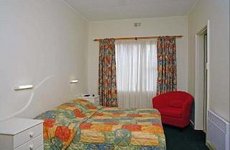 Hobart accommodation: Claremont Hotel Motel