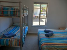 Emu Bay accommodation: Emu Bay Holiday Homes