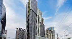 Melbourne accommodation: Spacious Southbank Apartment Near Crown Casino