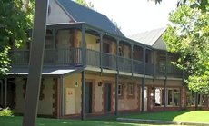 Adelaide accommodation: St Francis Winery
