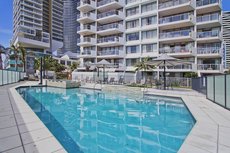 Gold Coast accommodation: South Pacific Plaza Broadbeach