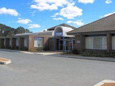 Canberra accommodation: Yowani Country Club