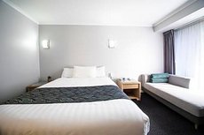 Canberra accommodation: Capital Executive Apartment Hotel