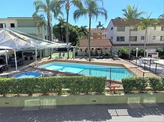 Gold Coast accommodation: Harbour Side Resort