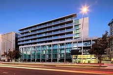 Canberra accommodation: Avenue Hotel Canberra