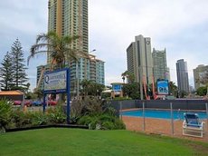 Gold Coast accommodation: Quarterdeck Apartments
