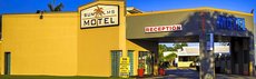 Rockhampton accommodation: SunPalms Motel