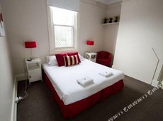 Newcastle accommodation: The Albion Hotel