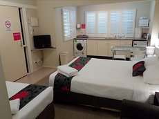 Brisbane accommodation: Brisbane Street Studios