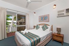 Port Douglas accommodation: Nimrod Resort Apartments