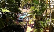 Gold Coast accommodation: Beaches On Wave Street