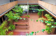 Cairns accommodation: Lake Central Cairns