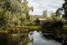 Melbourne accommodation: The Burrow at Wombat Bend