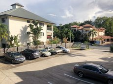 Cairns accommodation: Tropical Queenslander