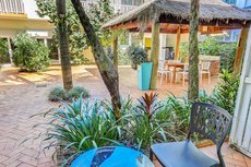 Cairns accommodation: Coral Tree Inn Cairns