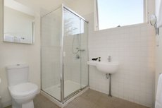 Melbourne accommodation: Plum Serviced Apartments North Melbourne