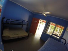Broome accommodation: Cable Beach Backpackers