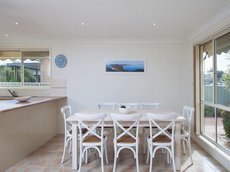 Nelson Bay accommodation: White Horses 7A Achilles Street