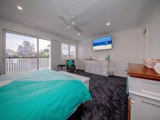 Nelson Bay accommodation: 1/10 Catalina Close - so close to the water