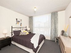 Nelson Bay accommodation: Weatherly Close Ocean Shores Unit 10 27
