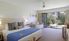 Byron Bay accommodation: Waves Byron Bay