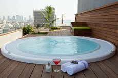 Carlton Tel Aviv Hotel - Luxury on the Beach