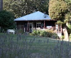 Melbourne accommodation: Observatory Cottages