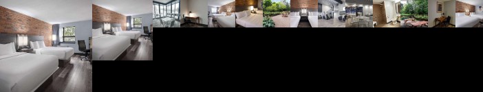 Travelodge by Wyndham Barrie on Bayfield