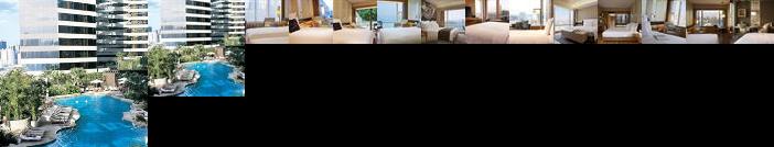 Renaissance Hong Kong Harbour View Hotel