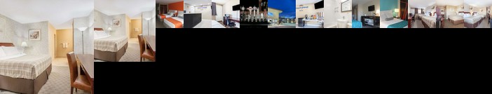 Howard Johnson by Wyndham Kingston Hotel