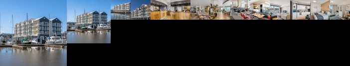 Peppers Seaport Hotel