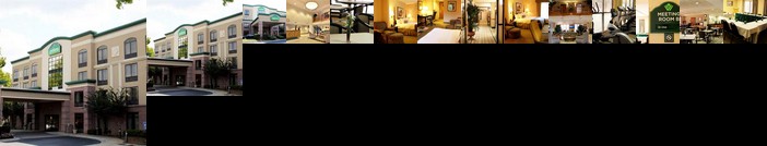 Wingate by Wyndham Alpharetta