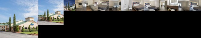 Days Inn & Suites by Wyndham Norcross